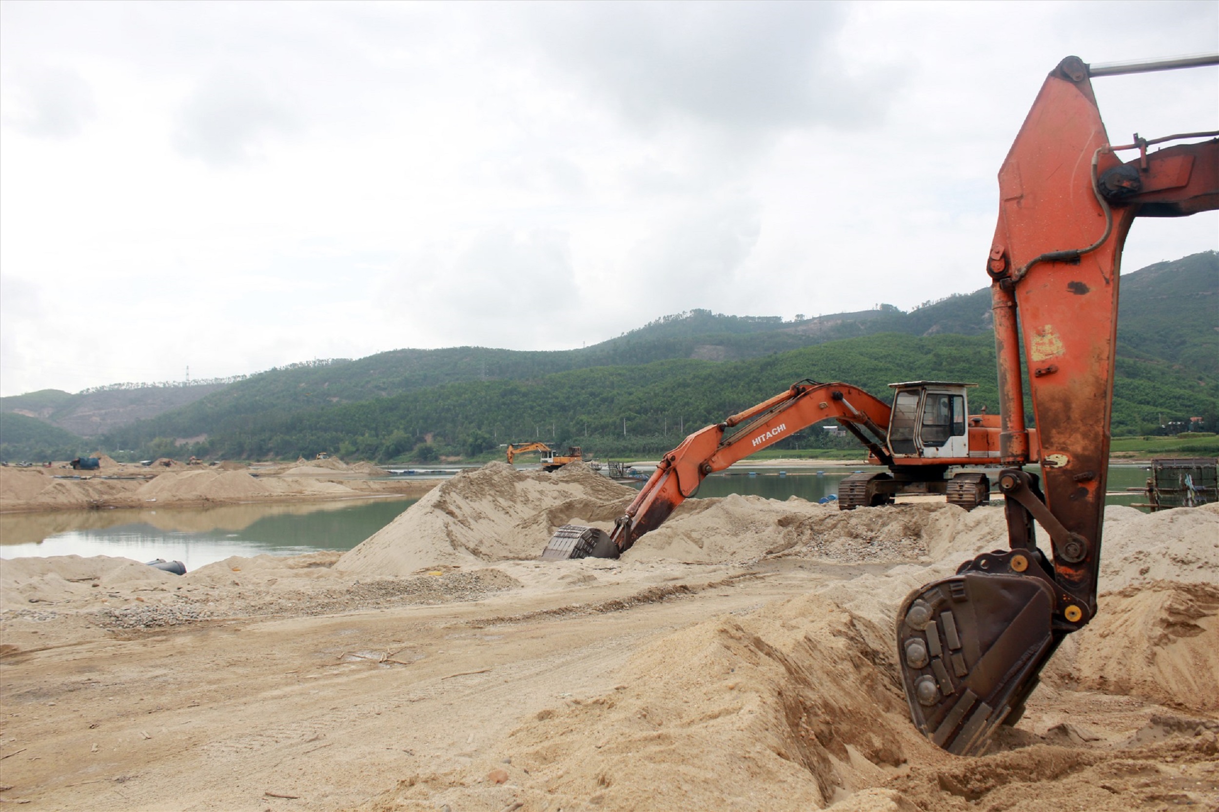 Thiếu hụt nguồn cát xây dựng tại Quảng Nam -  Đà Nẵng  Bài 2: Tìm giải pháp giải quyết thiếu hụt nguồn cát